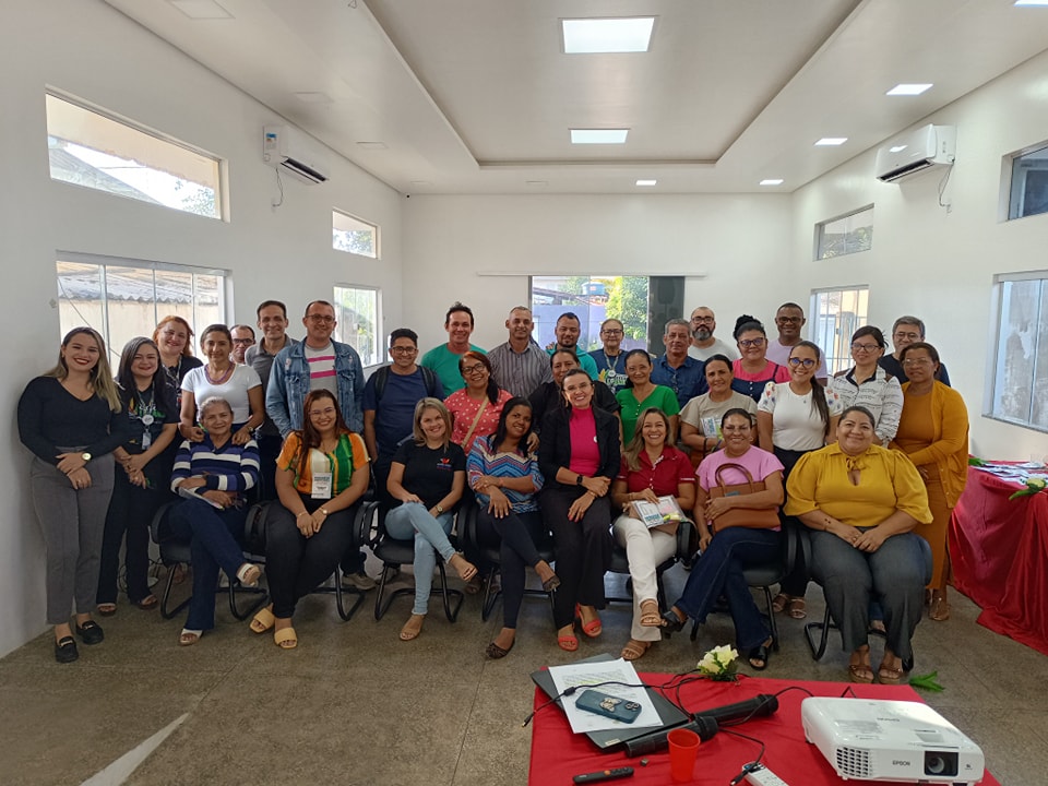 CURSO DE FORMAÇÃO DE GESTORES ESCOLARES